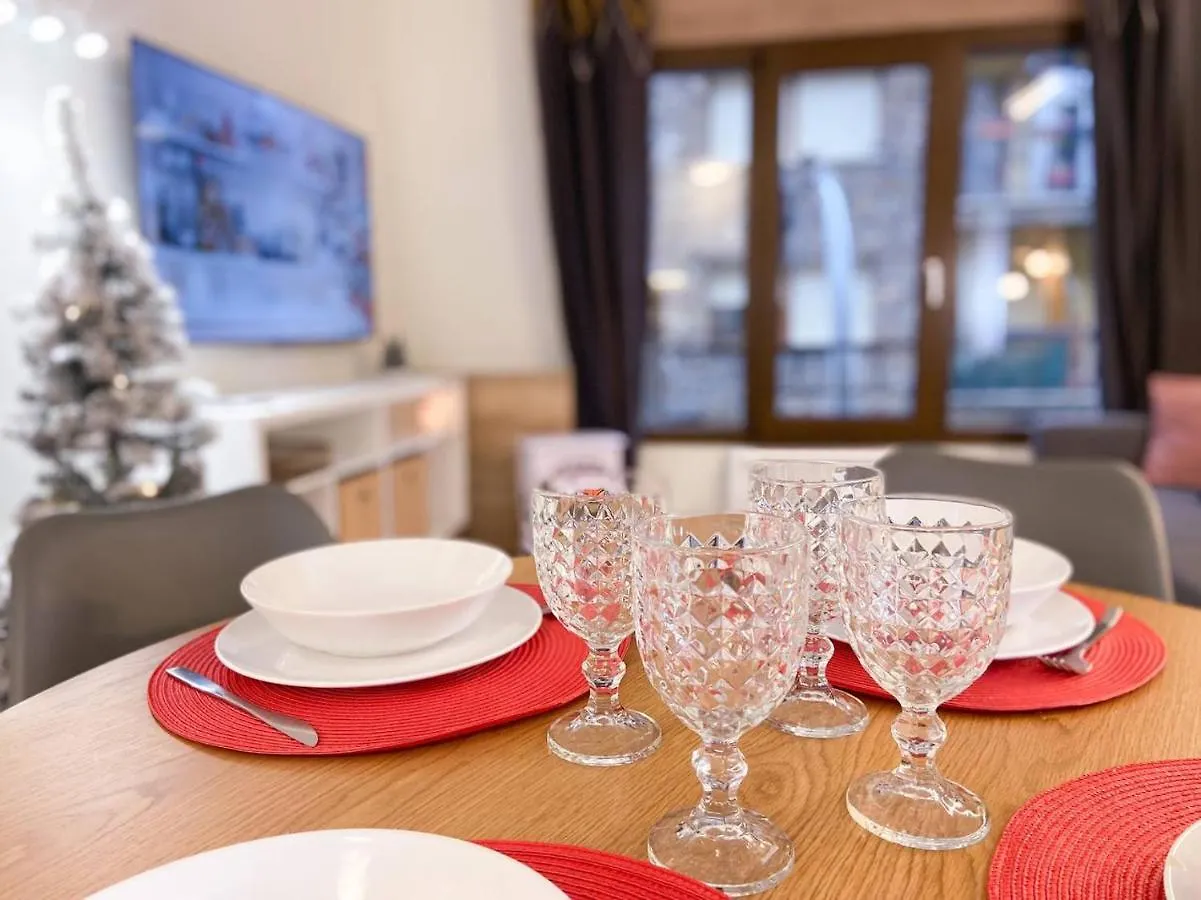 Apartamento Romantico & Centrico En Encamp - 4Pax L By Bonesvacances 0*,  Andorra